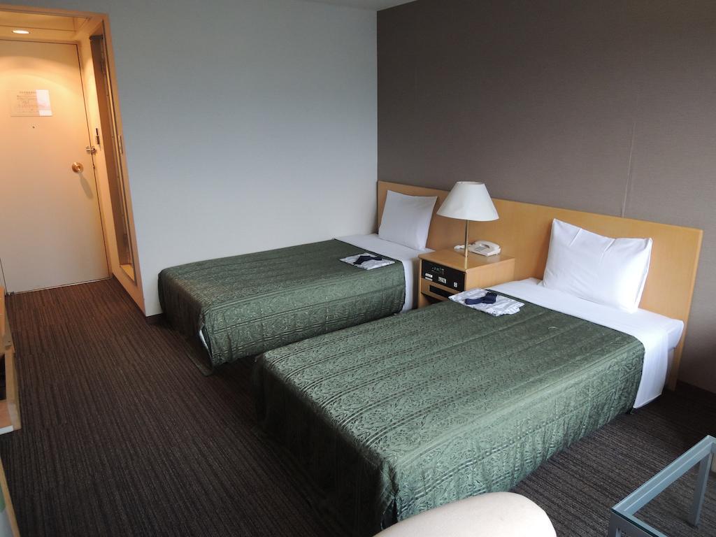 Hikone Biwako Hotel Стая снимка